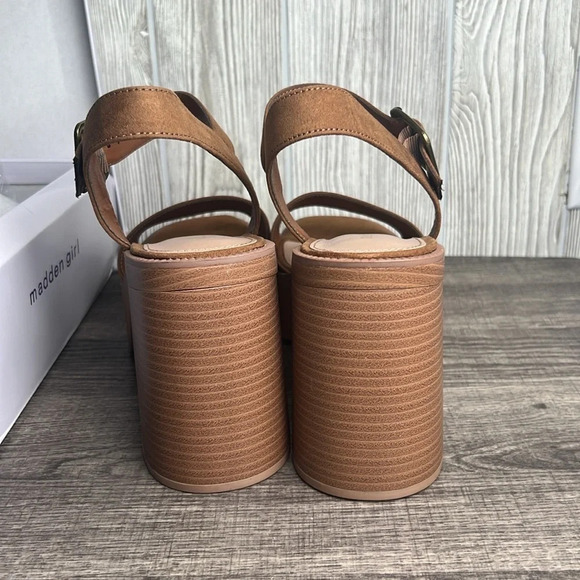 Madden Girl Size 11, 9.5 Goldie Tan Strappy Platform Chunky Lug Heel Sandals - Picture 3 of 7